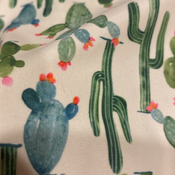 MOTT50 UPF 50+ 2 Piece Swim Suite Bikini Cactus Green Yellow L Removable Pads - Picture 5 of 16